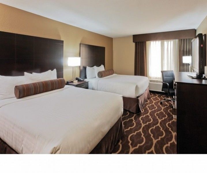 La Quinta Inn & Suites By Wyndham Lv Tropicana Stadium Las Vegas Dış mekan fotoğraf